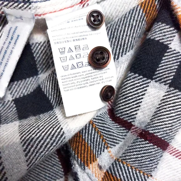 Tommy Hilfiger Men's S New York Fit Gray Plaid Long Sleeve Shirt EUC - Picture 5 of 5